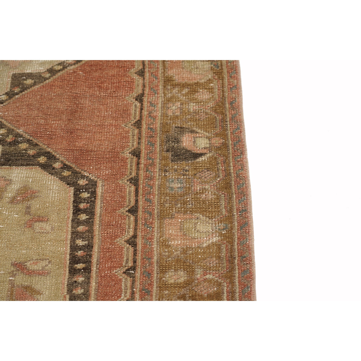 Dylev - (3'11'' x 8'2'') Vintage Turkish Rug