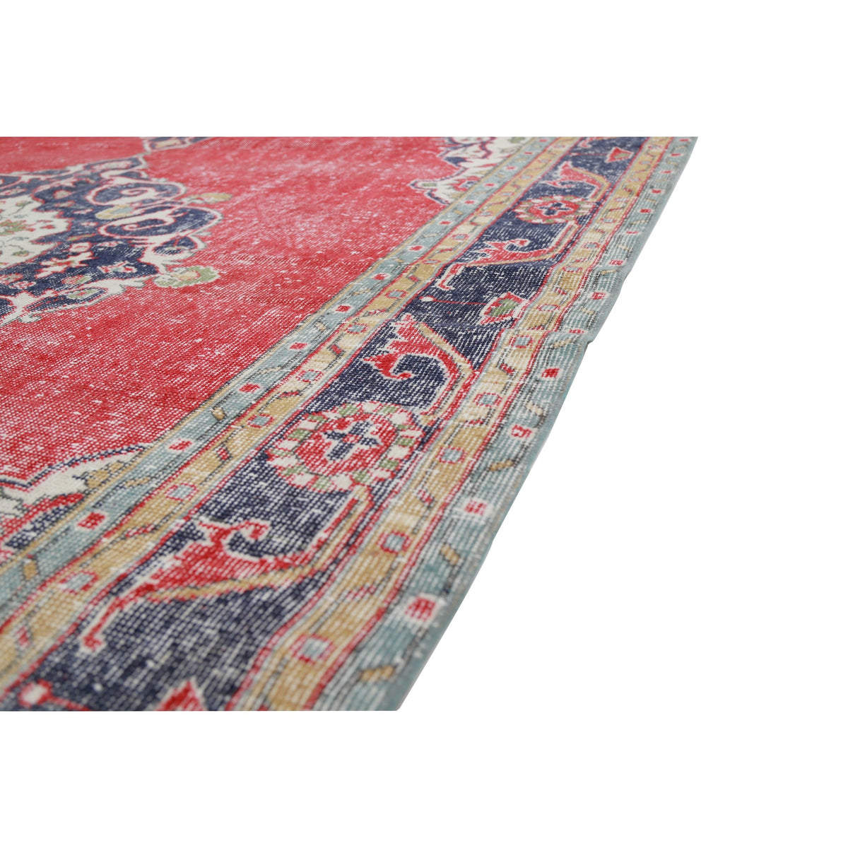 Mentigan - (6'9'' x 10'8'') Vintage Turkish Rug