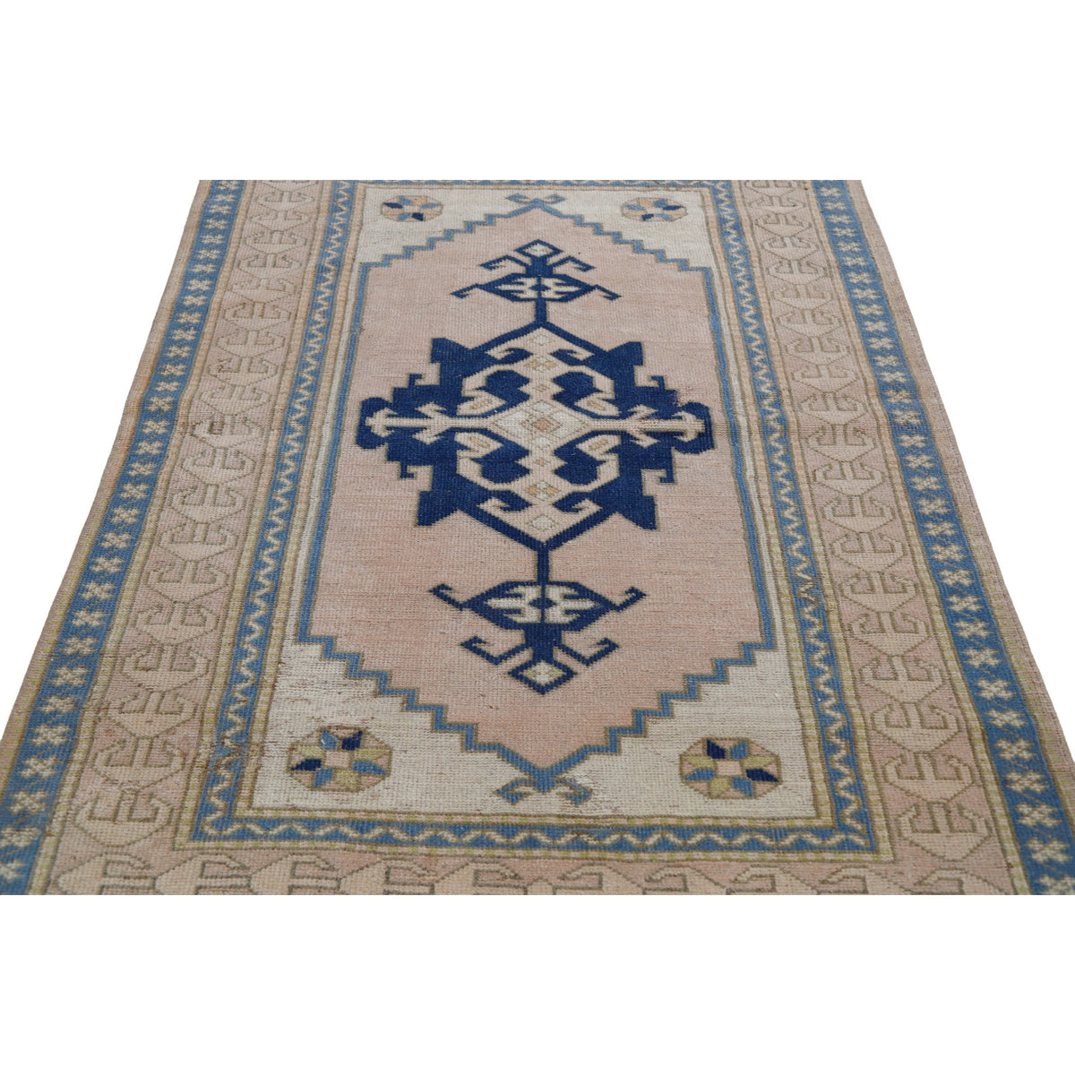 Revaren - (4'1'' x 6'1'') Vintage Turkish Rug