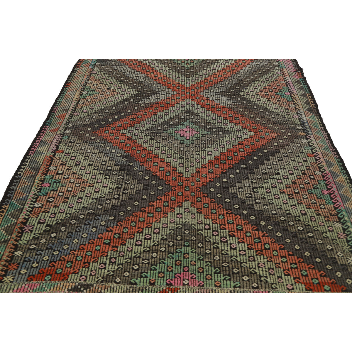 Semaras - (6' x 8') Vintage Turkish Kilim