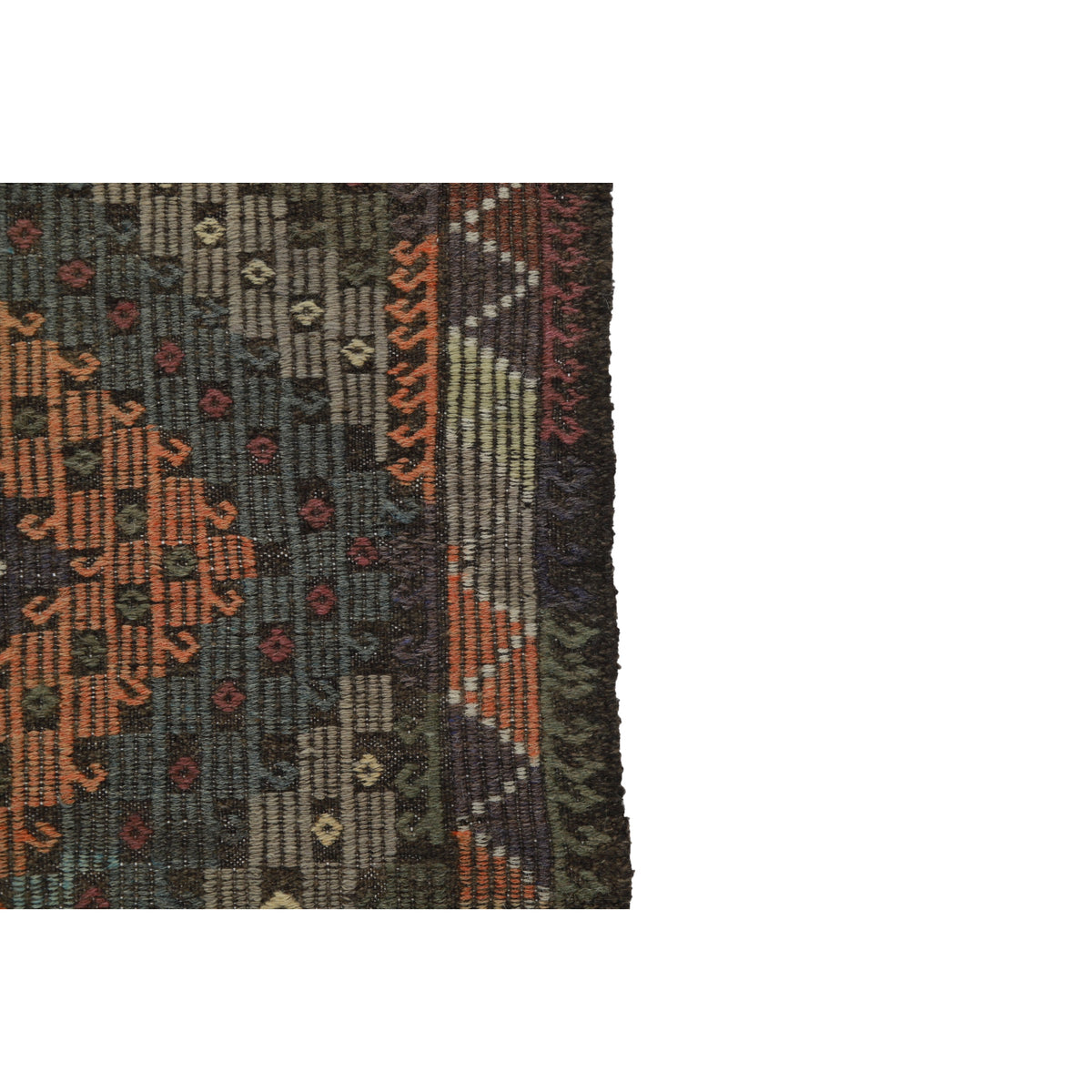 Keniphan - (6'6'' x 8'8'') Vintage Turkish Kilim