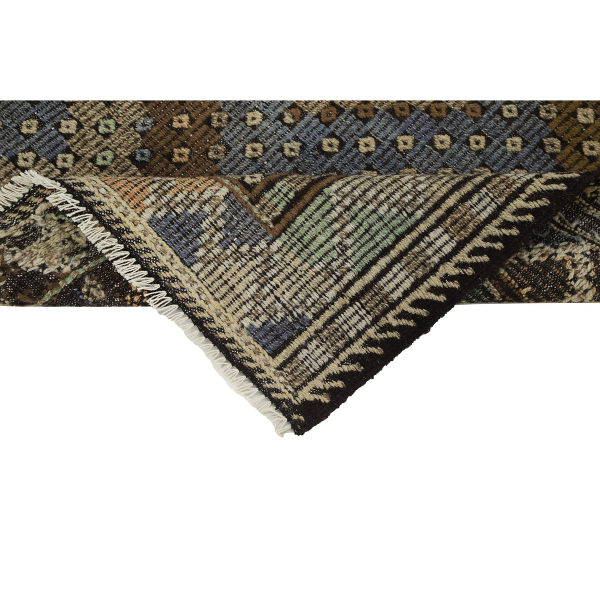 Bernama - (5'8'' x 9'10'') Vintage Turkish Kilim