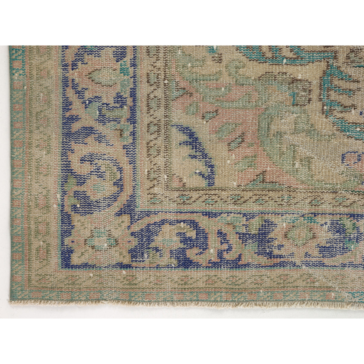 Norman - (6'11'' x 10') Vintage Turkish Rug