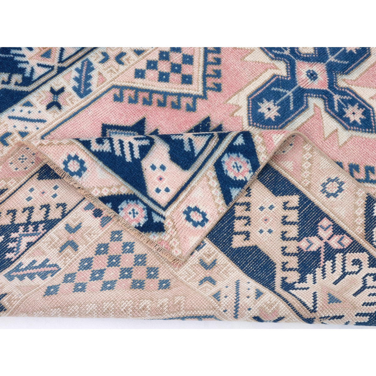 Nausori - (3'7'' x 6'1'') Vintage Turkish Rug