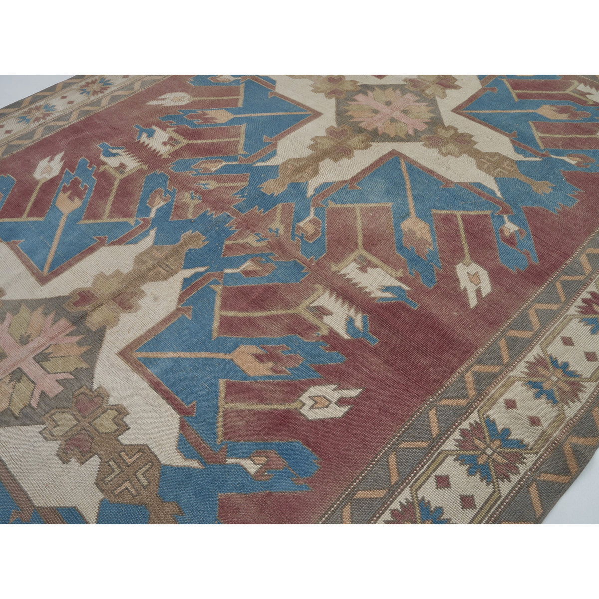 Miana - (8'2" x 12'4") Oriental Turkish Rug