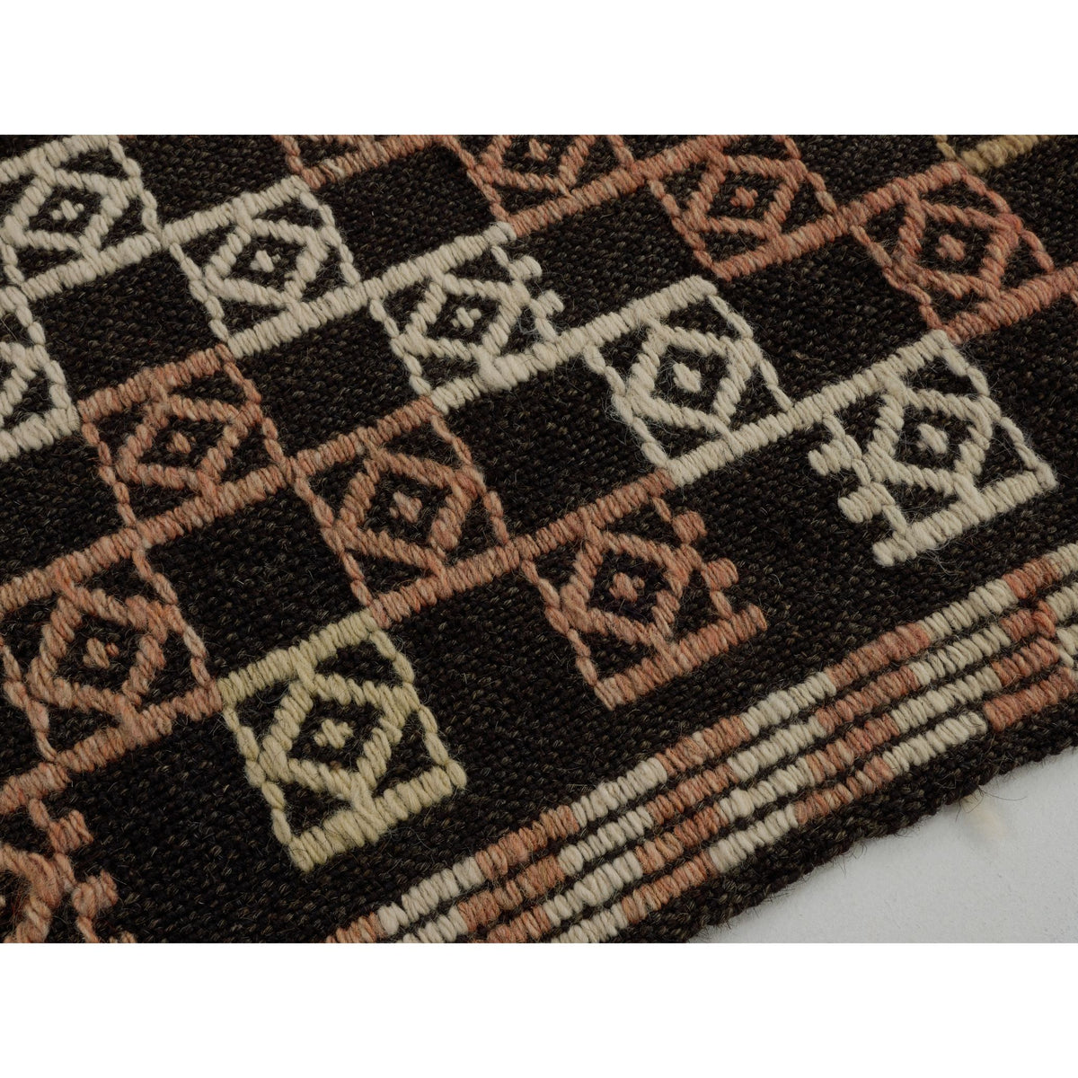 Tanah - (6'2'' x 9'8'') Vintage Turkish Kilim