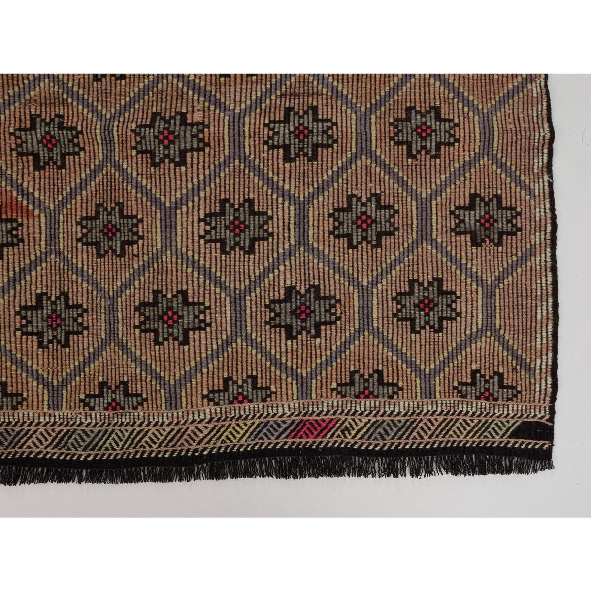 Sesheni  - (6'6'' x 9') Vintage Turkish Kilim