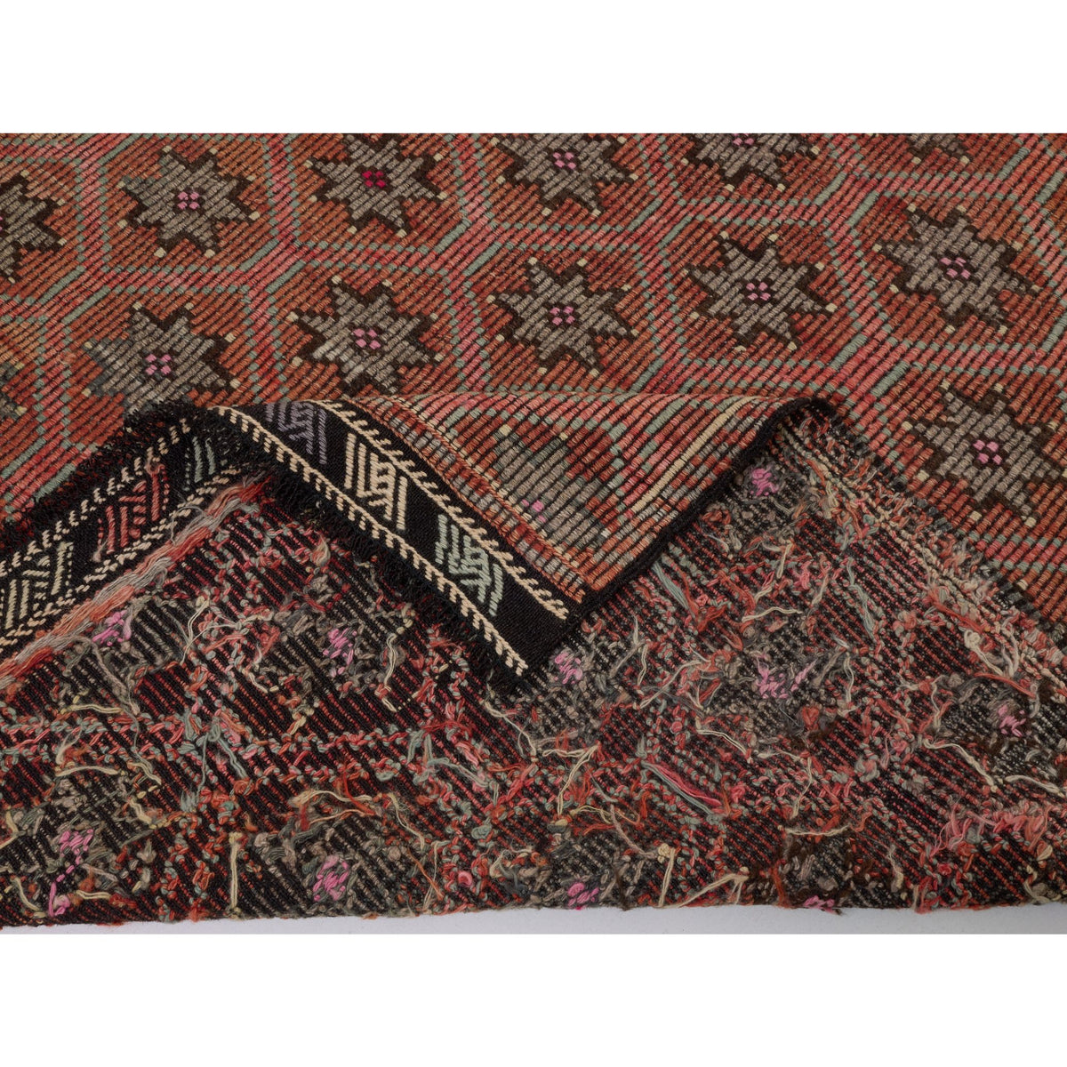 Nyeri  - (5'4'' x 10'4'') Vintage Turkish Kilim