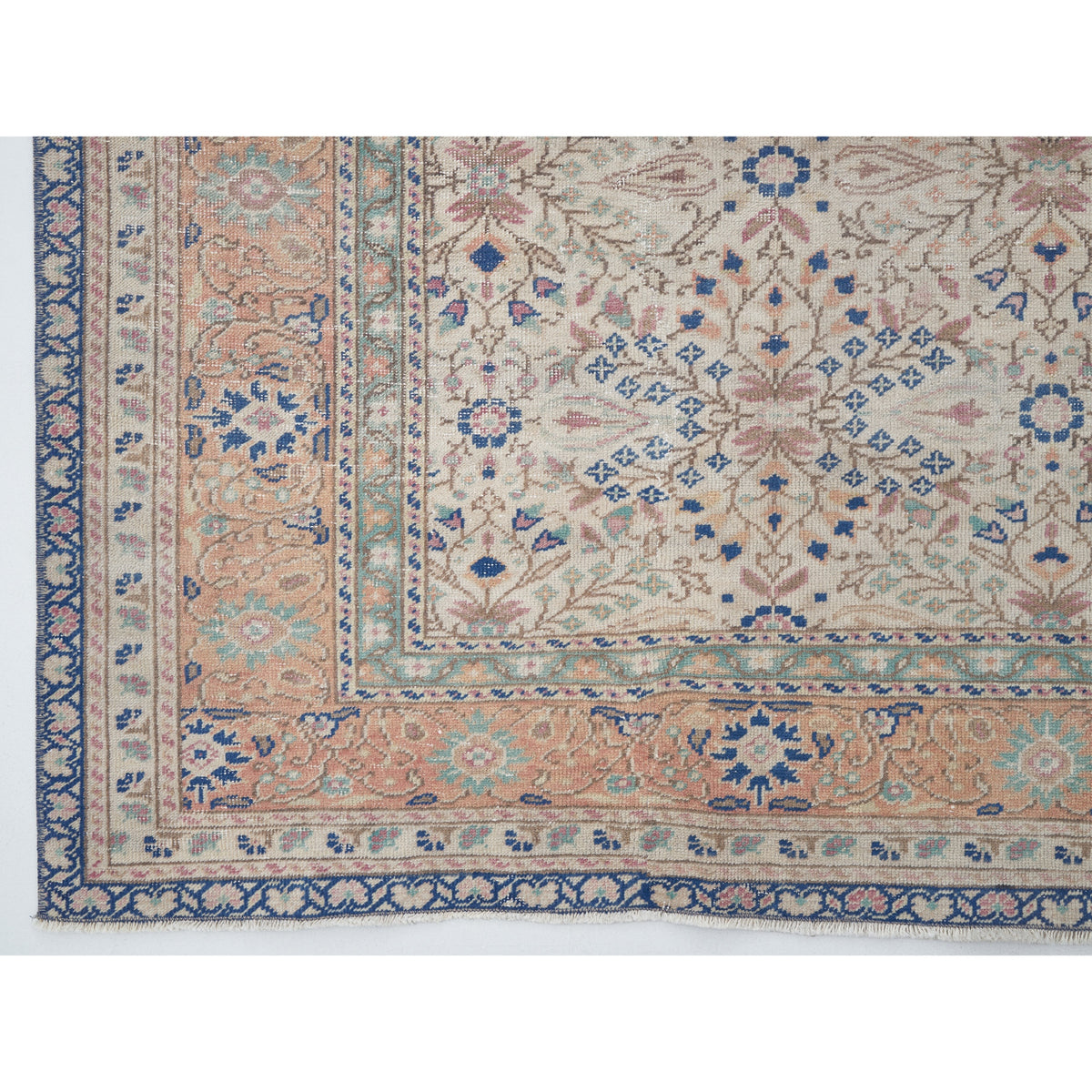 Ansuria - (6'1'' x 9'8'') Vintage Turkish Rug