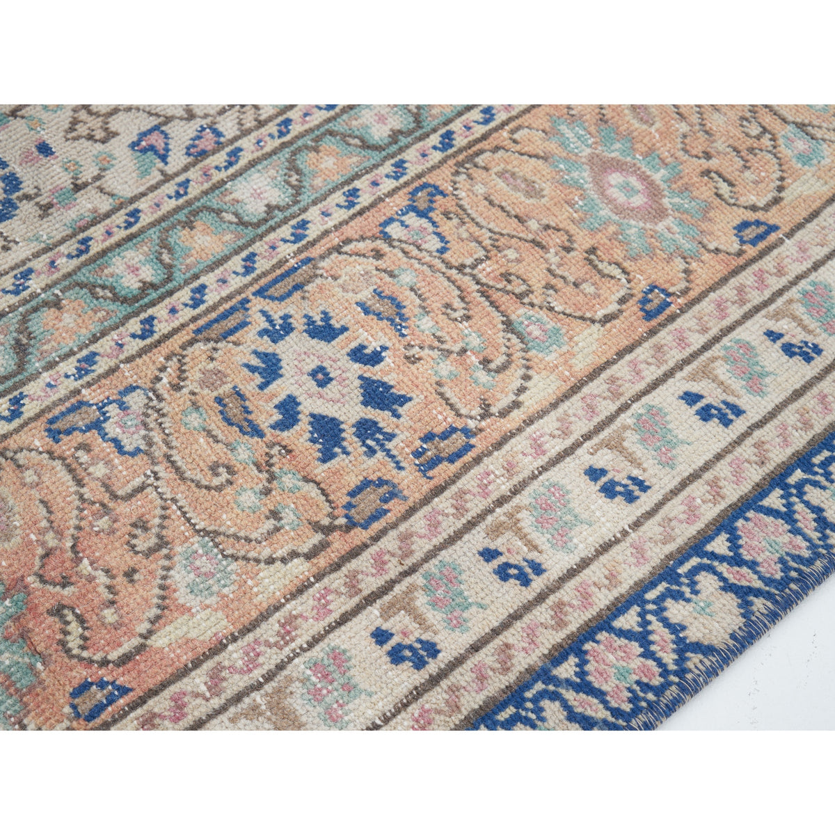 Ansuria - (6'1'' x 9'8'') Vintage Turkish Rug