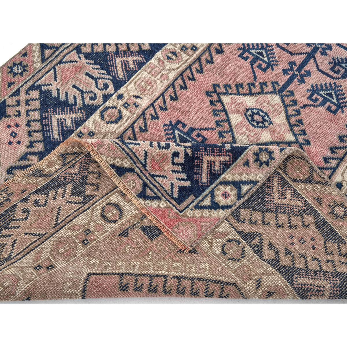 Dromuna - (3'7'' x 5'10'') Vintage Turkish Rug