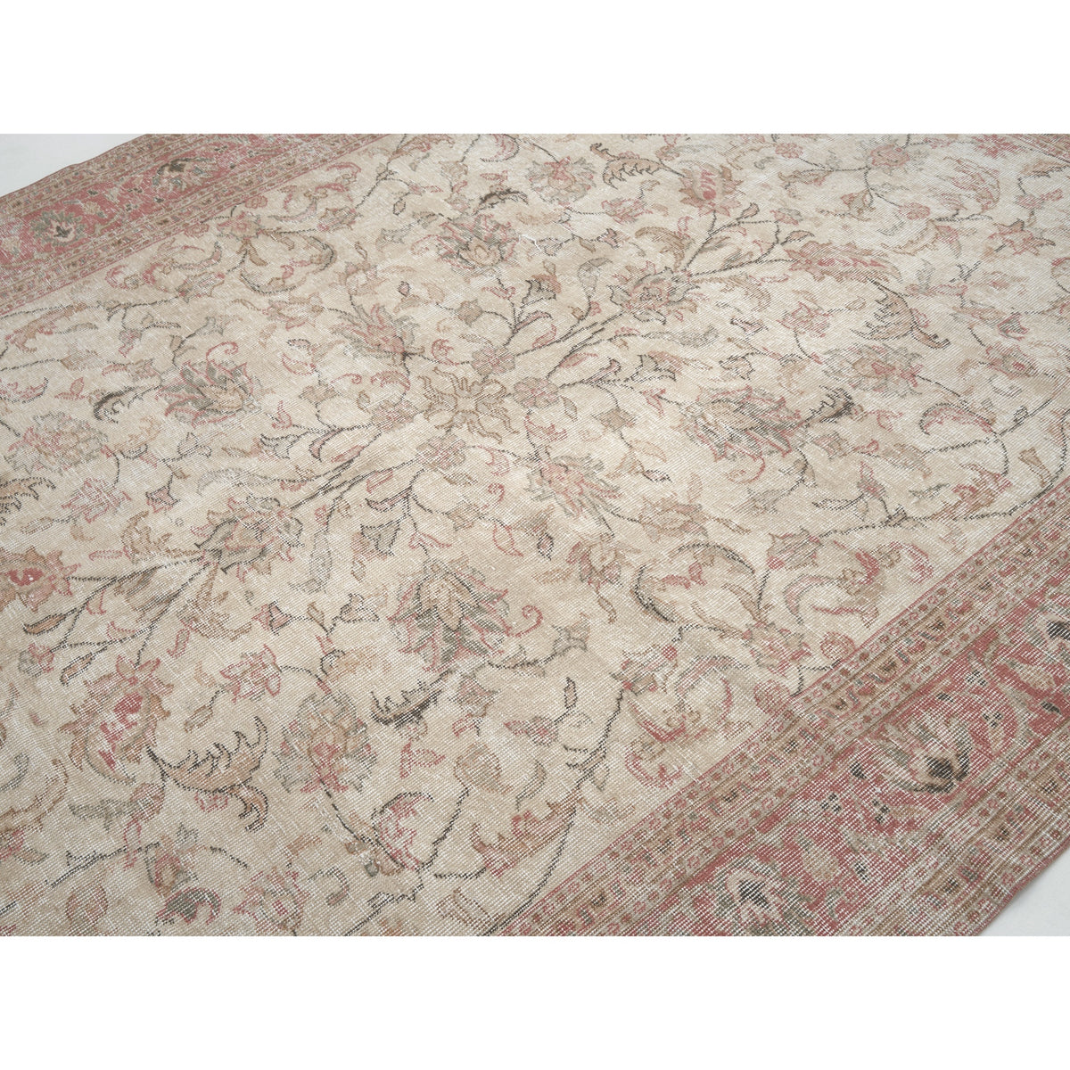 Zainal - (6'7'' x 9'8'') Vintage Turkish Rug