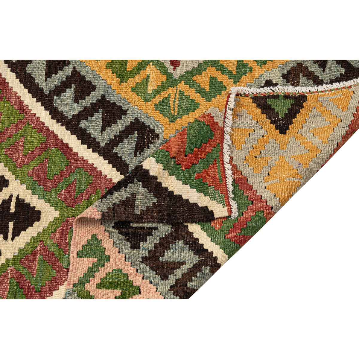 Mandja - (5'7'' x 10'8'') Vintage Turkish Kilim