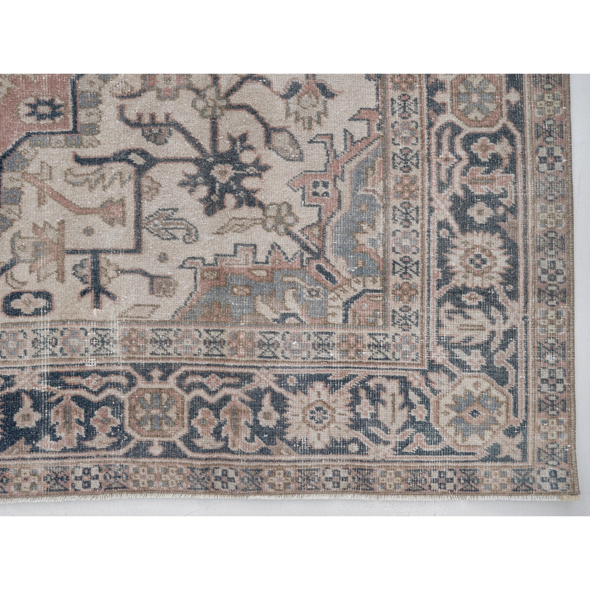 Rumrah - (7'7" x 11'1") Oriental Turkish Rug