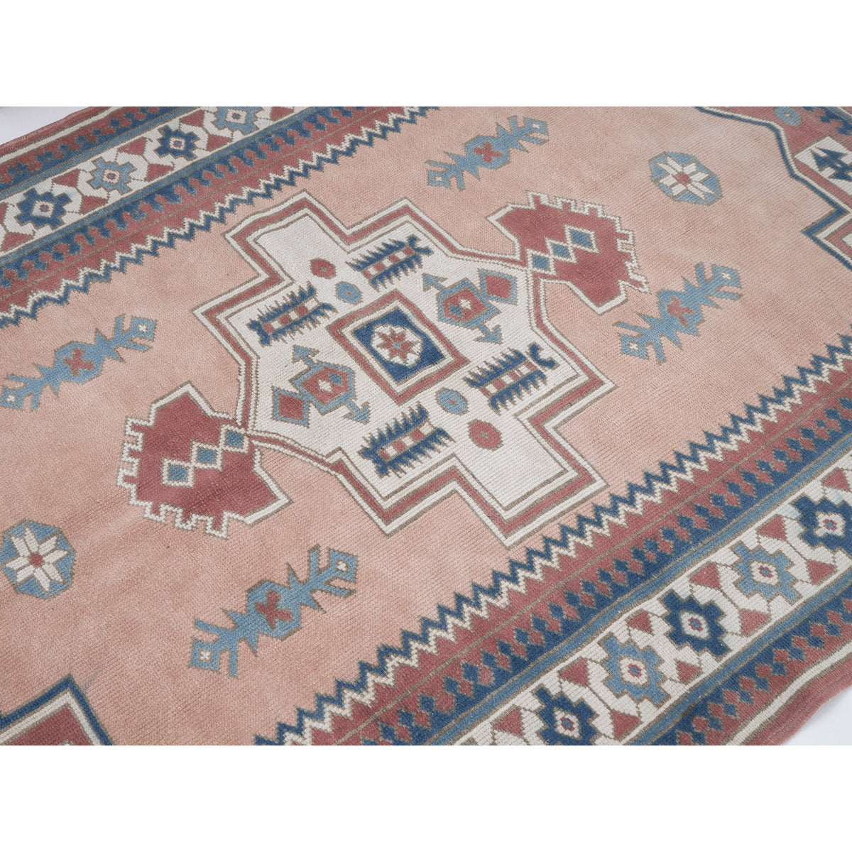 Caiguna - (4'5'' x 6'4'') Vintage Turkish Rug