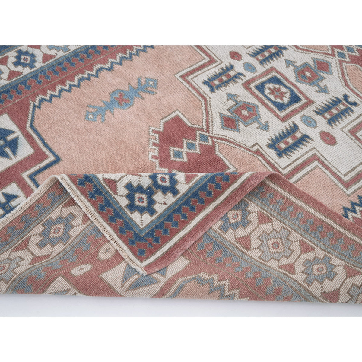 Caiguna - (4'5'' x 6'4'') Vintage Turkish Rug