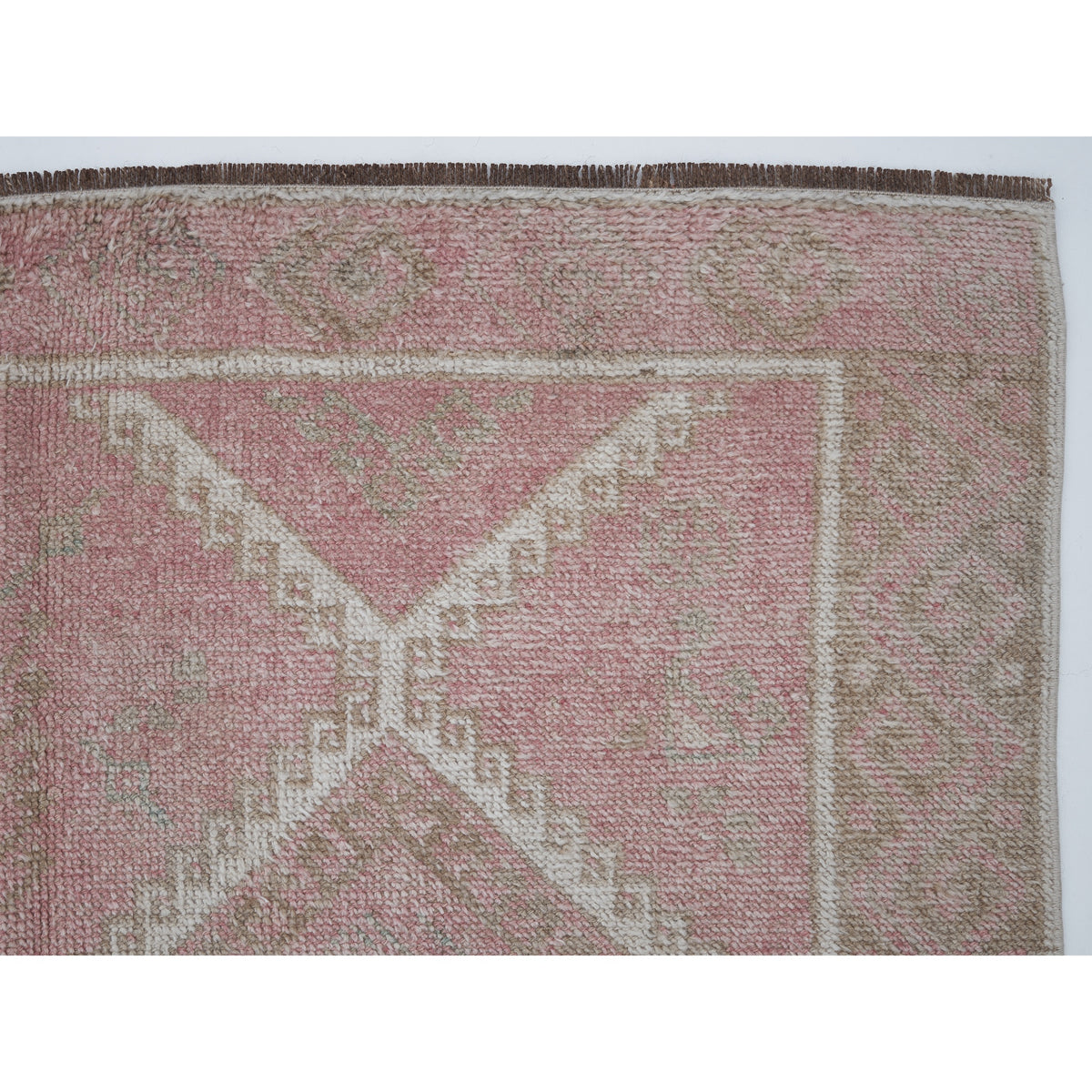 Biachal - (4'9'' x 10'7'') Vintage Turkish Rug