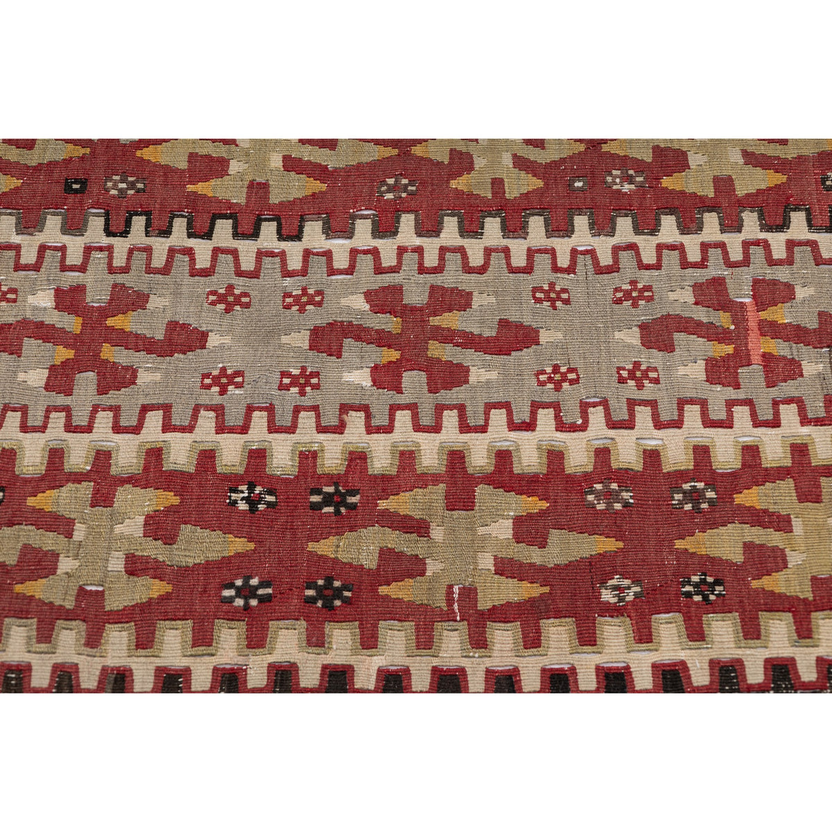 - (5'4'' x 10'5'') Vintage Turkish Kilim