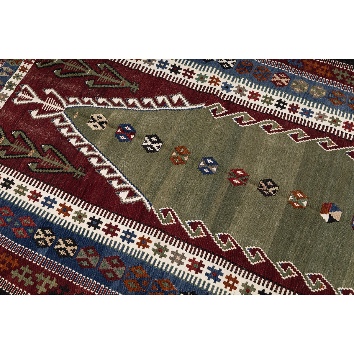 - (4'6'' x 6'2'') Handmade Tribal Kilim Rug