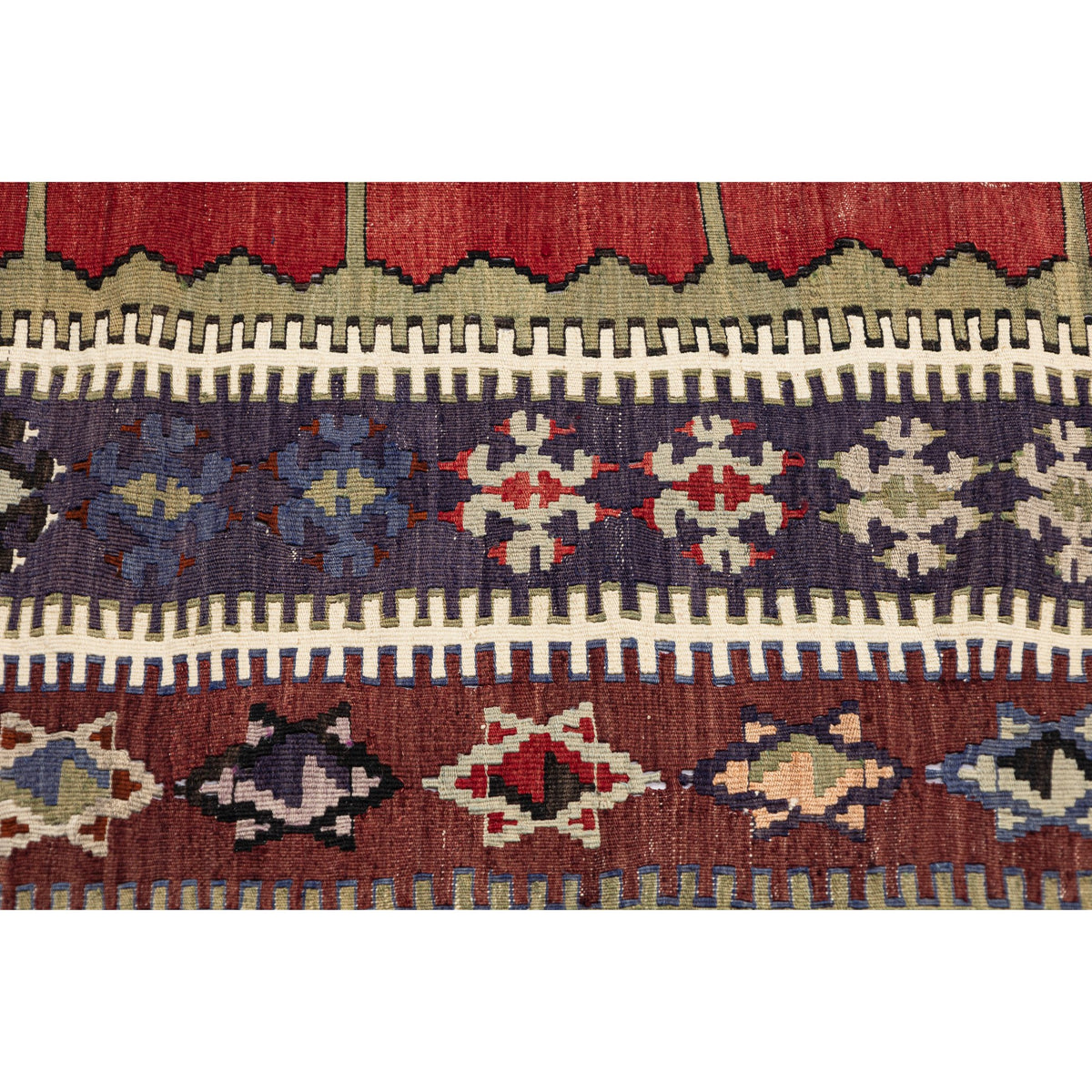 - (4'7'' x 6'4'') Handmade Tribal Kilim Rug