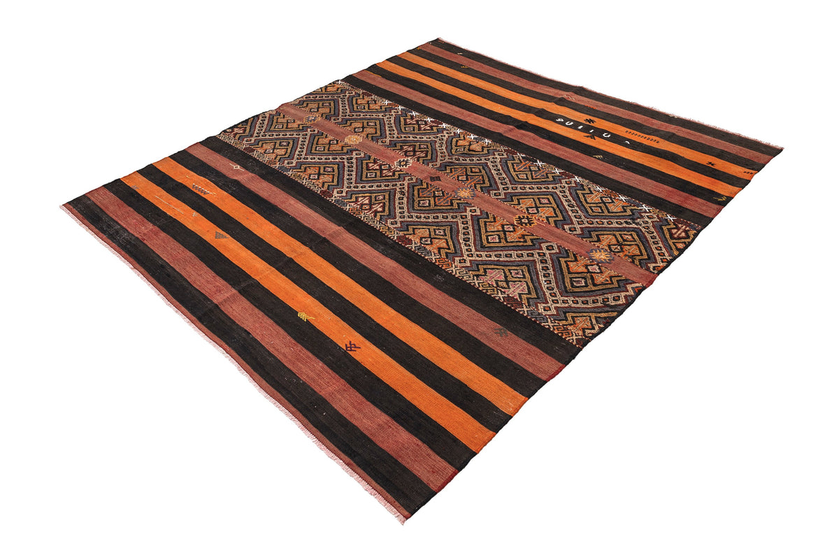 (6'4'' x 7') Wool Flatweave Handwoven Kilim Rugs