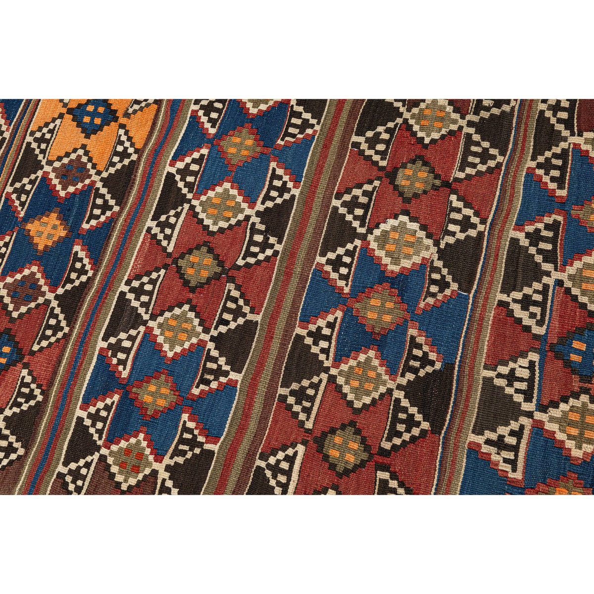 - (2'11'' x 4'11'') Geometric Vintage Small Kilim Rug