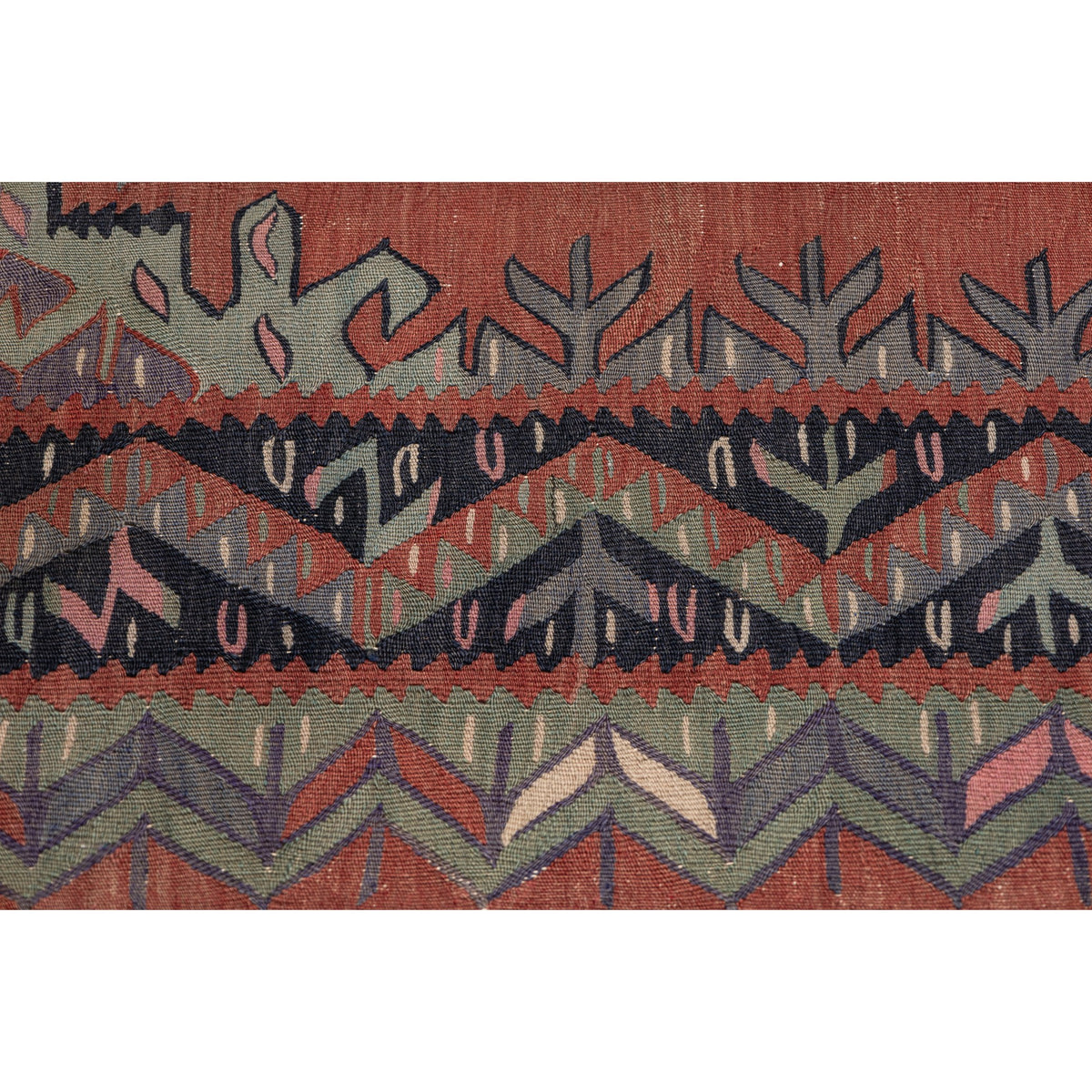 - (5'9'' x 9'8'') Vintage Turkish Kilim