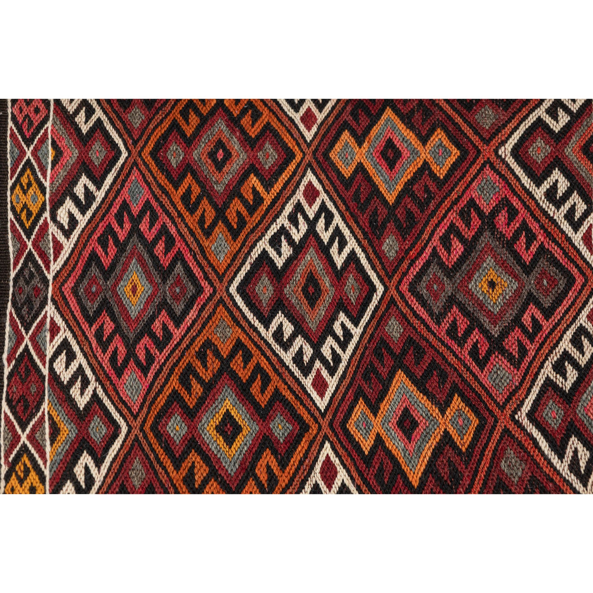 - (3'5'' x 5'1'') Handmade Tribal Vintage Small Kilim
