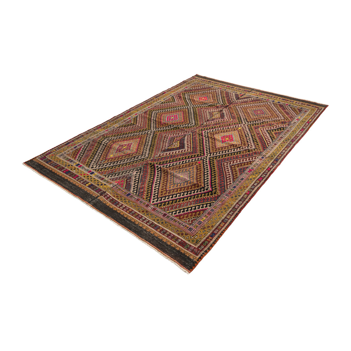 Kunta - (5'5'' x 7'9'') Vintage Turkish Kilim