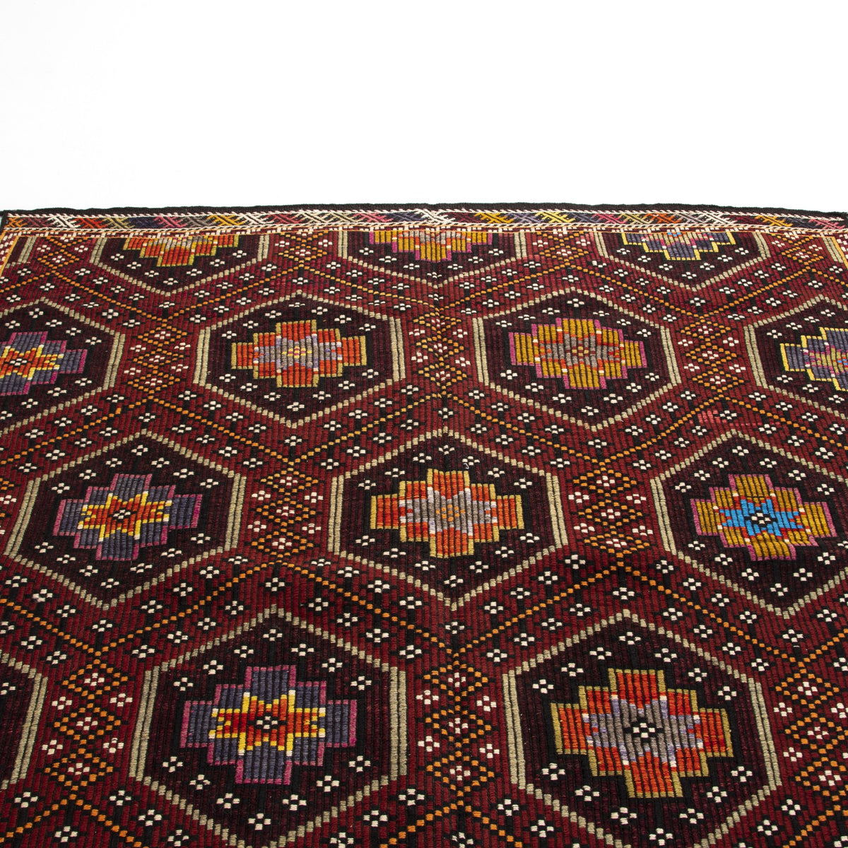 Agbara - (6' x 9'8'') Vintage Turkish Kilim