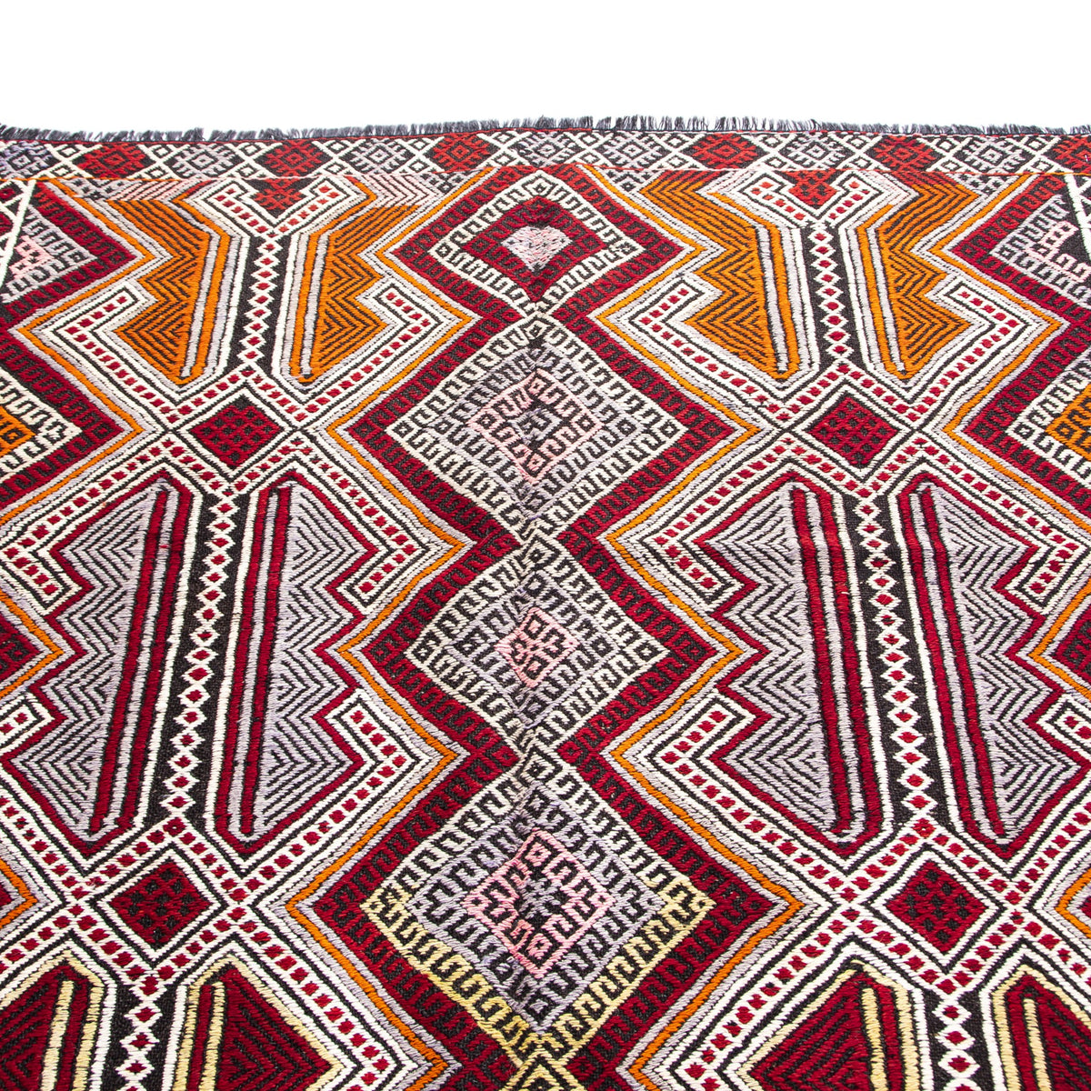 Yamfira - (5'3'' x 9'2'') Vintage Turkish Kilim