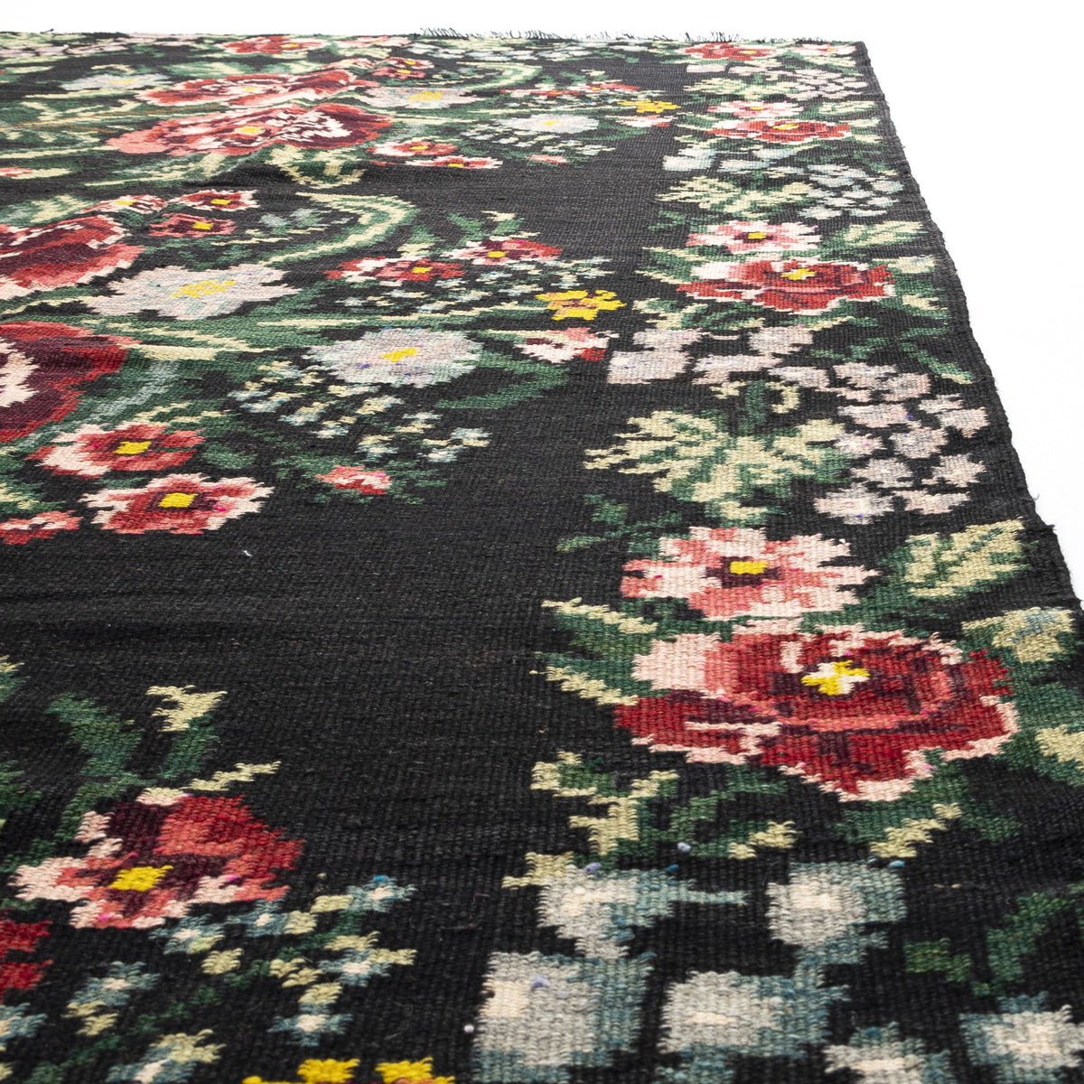 Nevila - (5'1'' x 12'4'') Vintage Turkish Kilim Runner