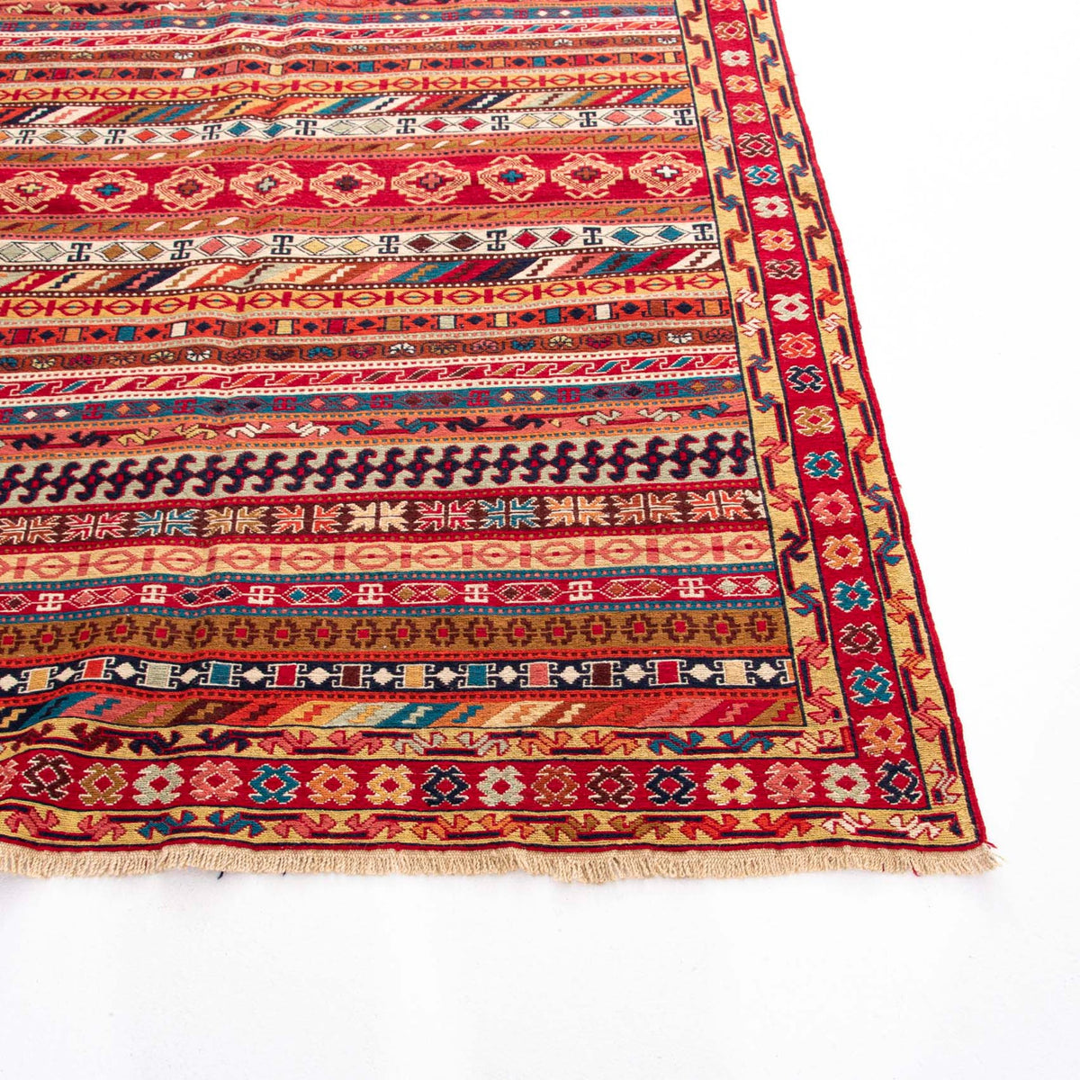 Macurra - (4'9'' x 6'5'') Vintage Turkish Kilim