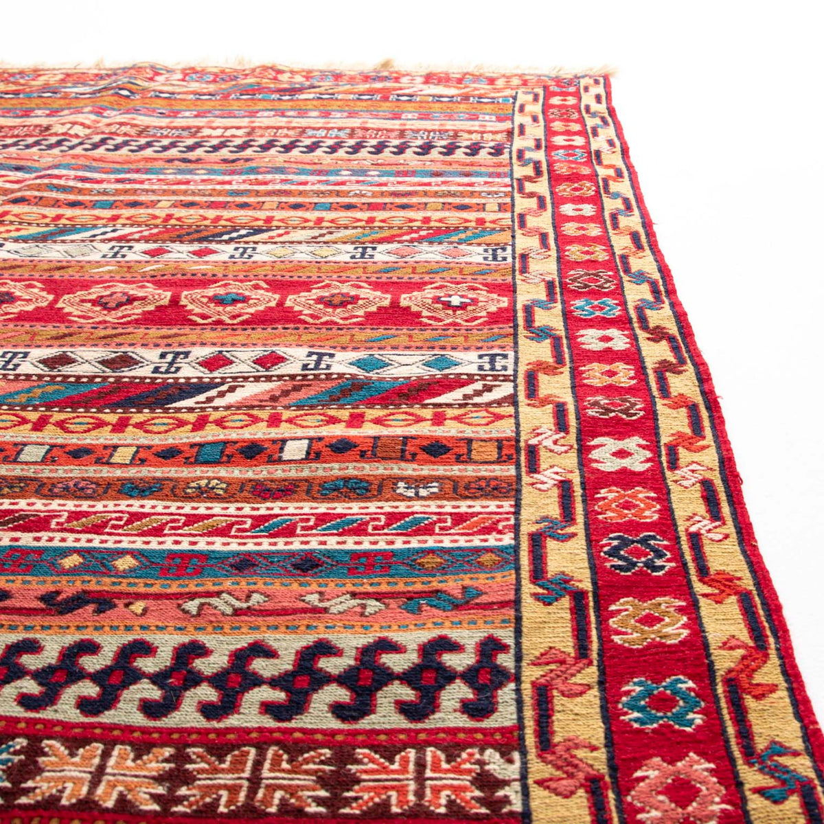 Macurra - (4'9'' x 6'5'') Vintage Turkish Kilim