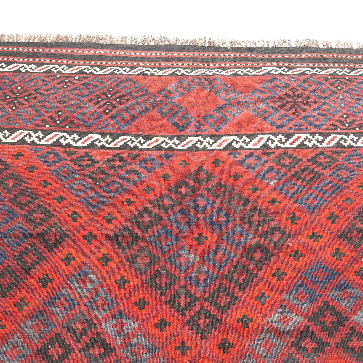 Barentu - (7'5'' x 9'10'') Vintage Turkish Kilim