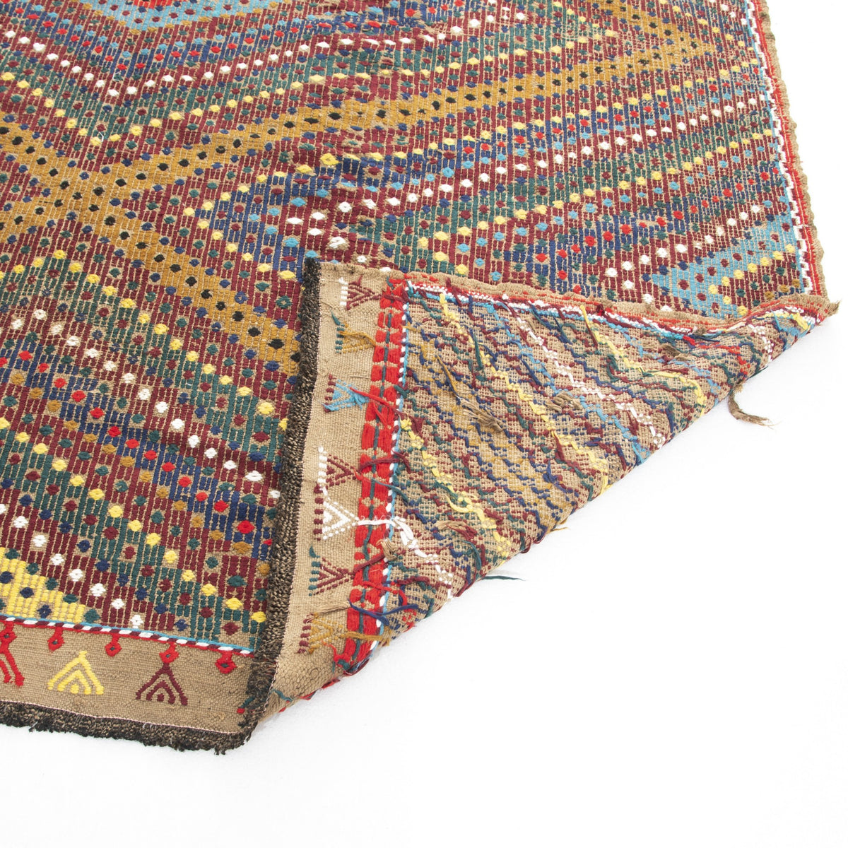 Niono - (6'6'' x 9'1'') Vintage Turkish Kilim