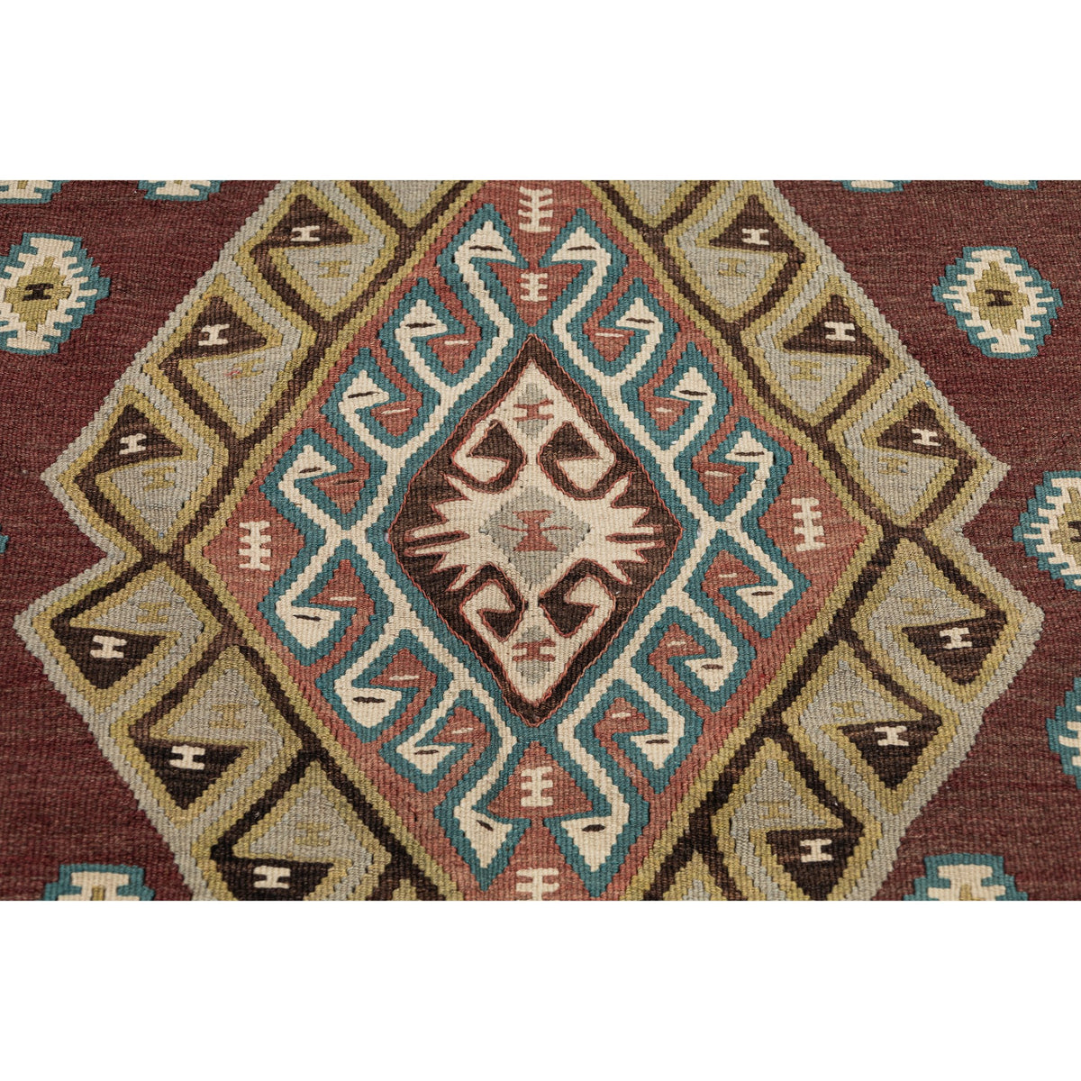 - (3'5'' x 6'5'') Handwoven Tribal Vintage Small Kilim Rug