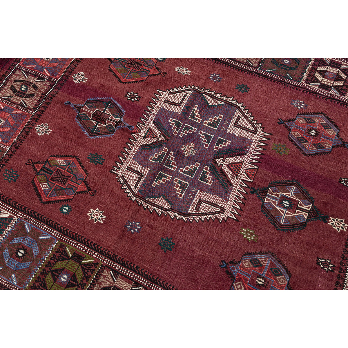 - (4'7'' x 5'7'') Handwoven Tribal Vintage Kilim Rug