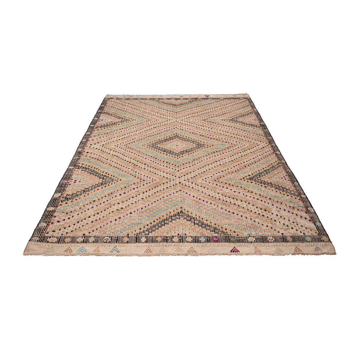 - (5'10'' x 8'4'') Vintage Turkish Kilim