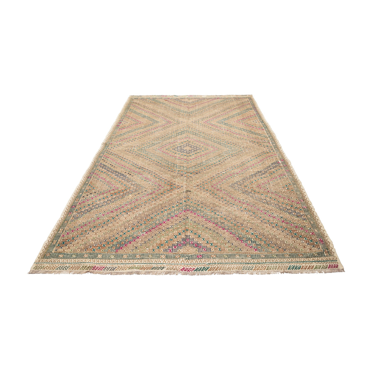 Chalsu - (6' x 10'4'') Vintage Turkish Kilim