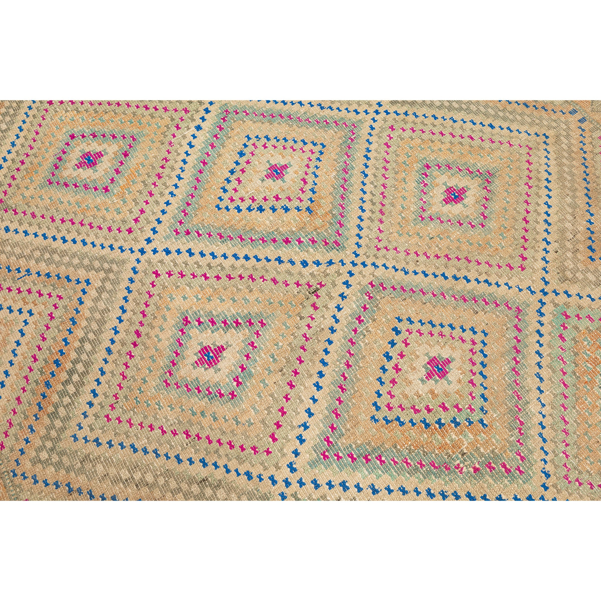 Serakh - (6'4'' x 10'1'') Vintage Turkish Kilim