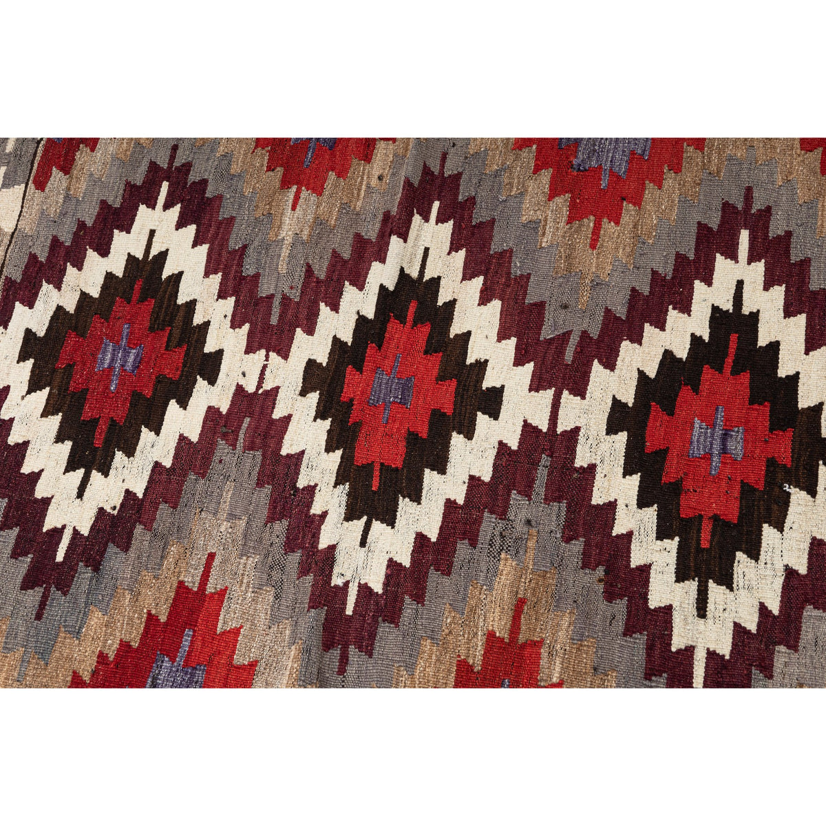 - (2'11'' x 4'7'') Geometric Vintage Small Kilim Rug