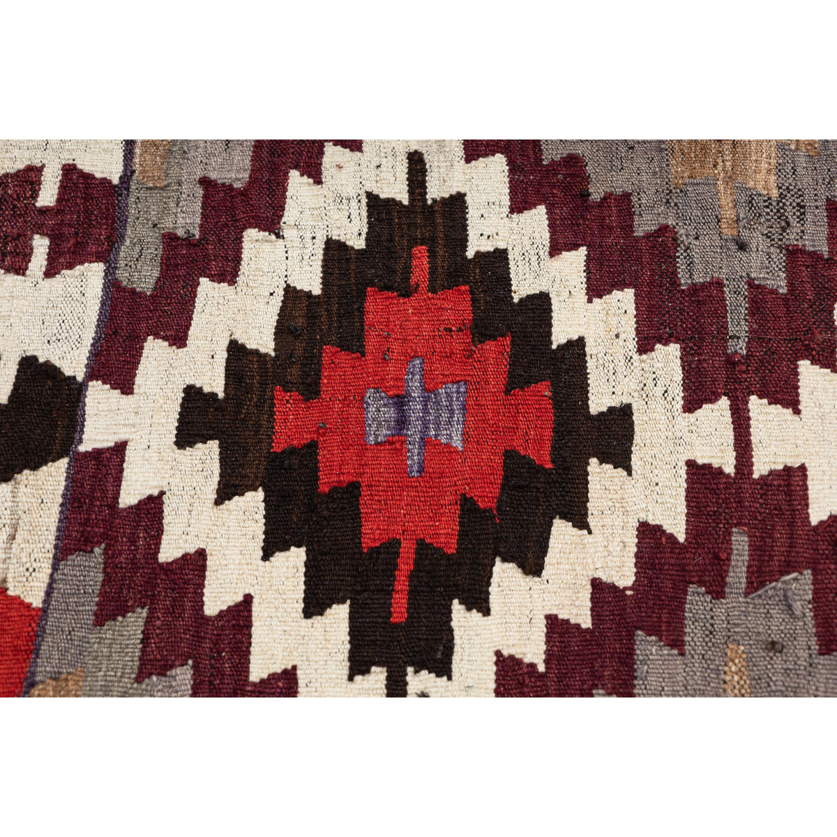 - (2'11'' x 4'7'') Geometric Vintage Small Kilim Rug