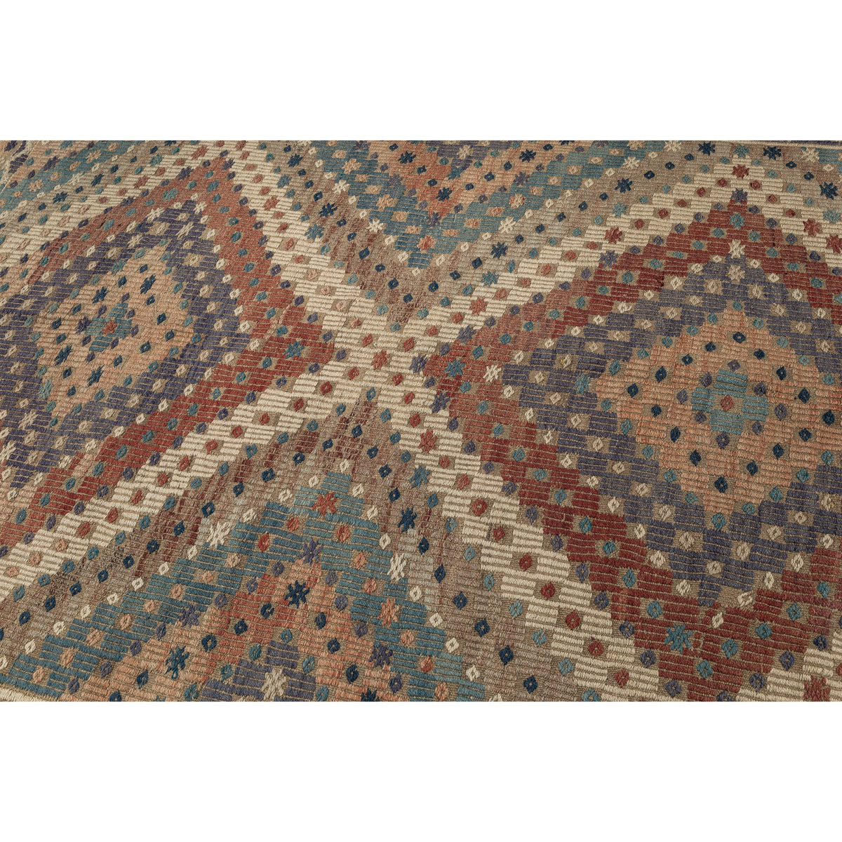 - (6'8'' x 10'3'') Vintage Turkish Kilim