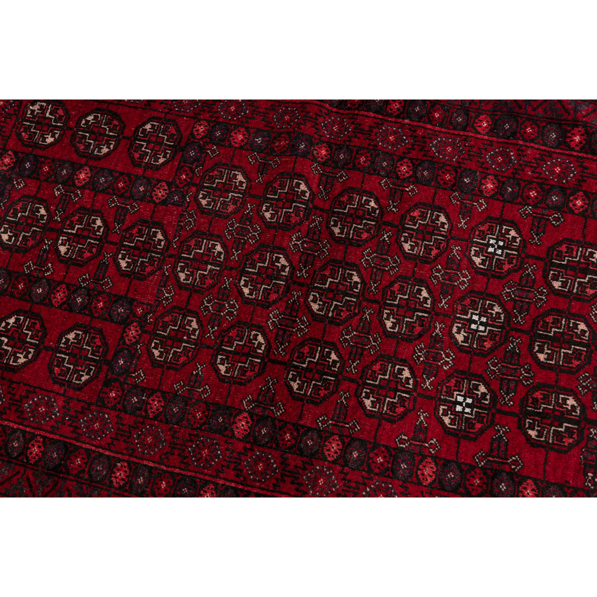 - (2'8" x 4'2") Turkoman Oriental Rug