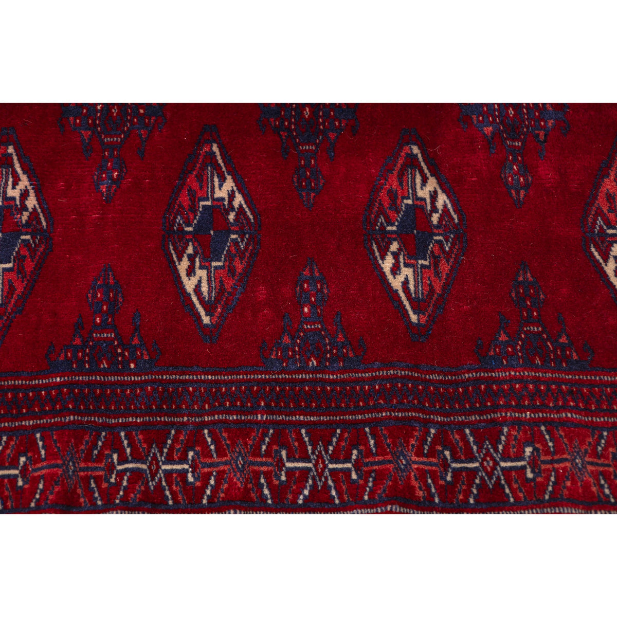 Mednika - (3'5" x 4'6") Oriental Turkish Rug