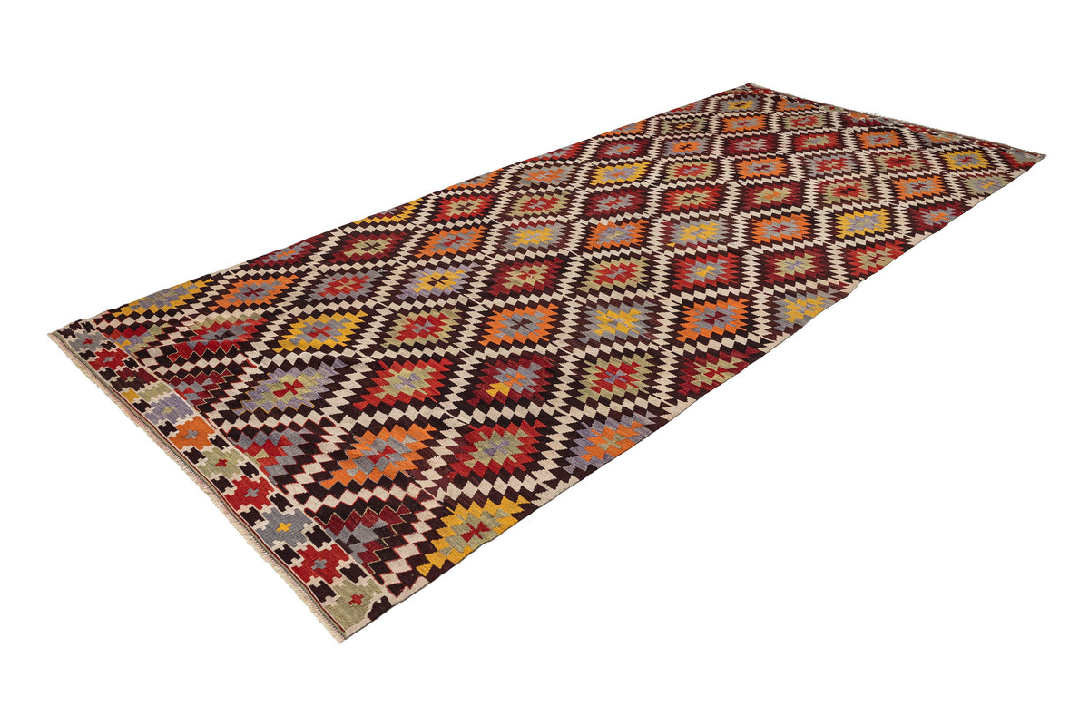 (5'5'' x 12'6'') Handwoven Vintage Geometric Kilim Rug