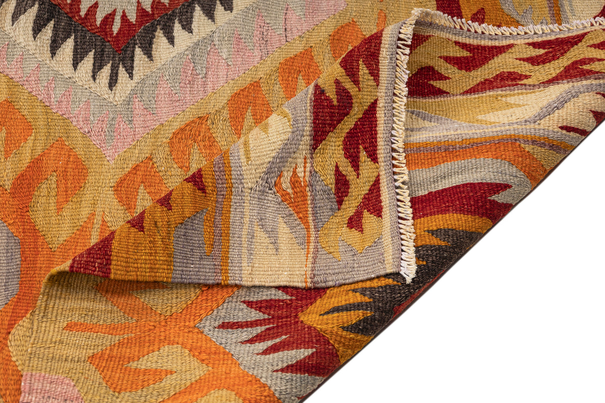 Handmade Geometric Kilim Area Rug