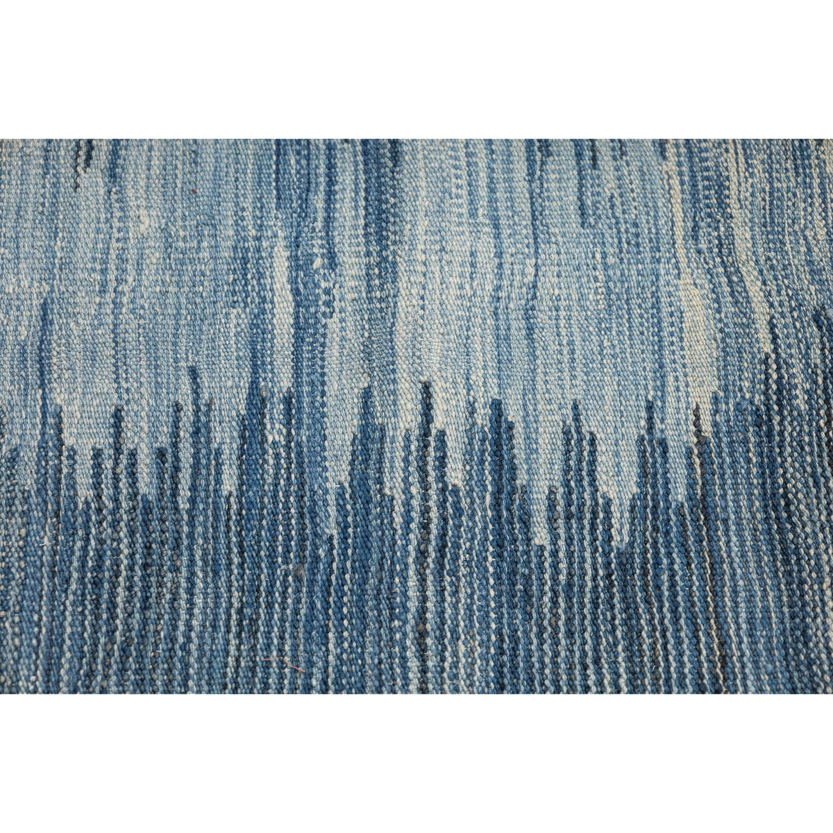 - (3'9'' x 6'1'') New Turkish Modern Design Blue Kilim Rug