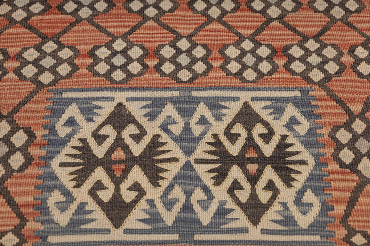 Handmade Oriental Turkish Kilim Rug